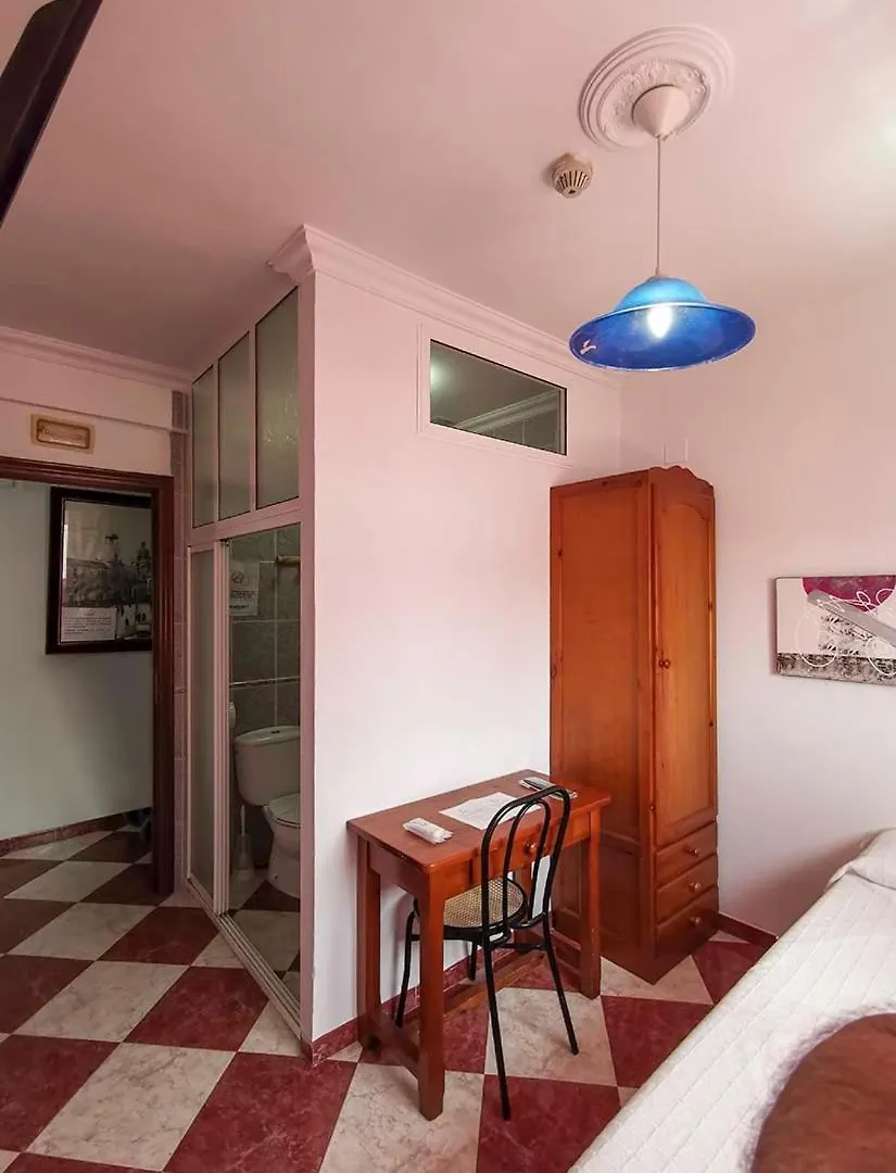 Pension Hidalgo 1 Utrera Guest house